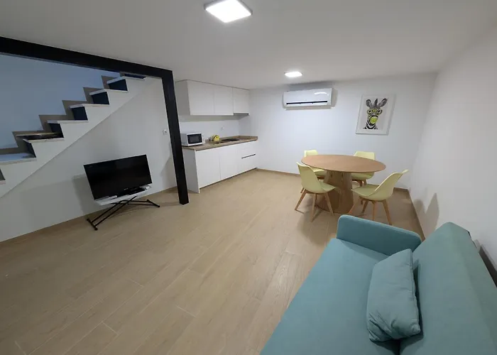 Semesterbostad Casa Do Adro *